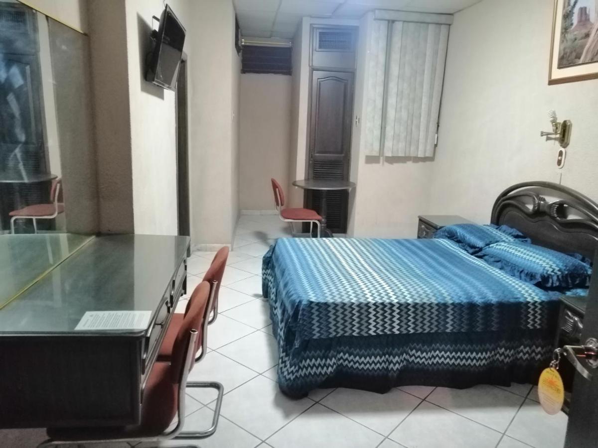 Hotel Sol De Oro جواياكيل المظهر الخارجي الصورة